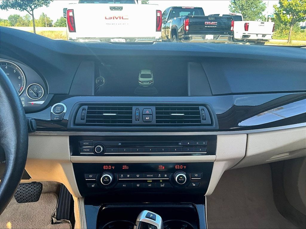 Used 2013 BMW 535i Sedan RWD image 17