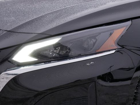 Certified 2023 Nissan Altima 2.5 SV image 16