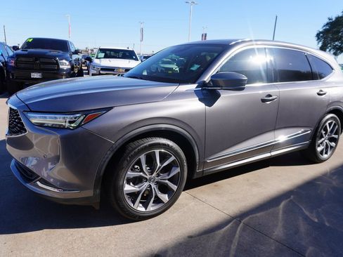 Used 2022 Acura MDX FWD w/ Technology Package image 3