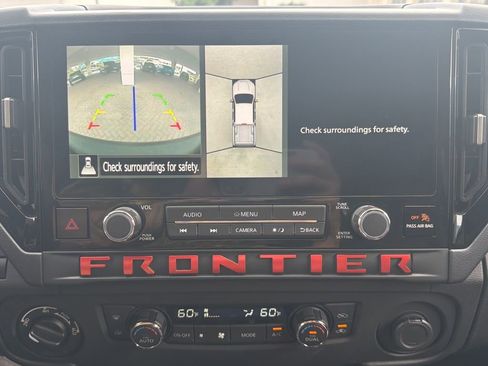 Used 2025 Nissan Frontier PRO-4X w/ Pro Premium Package image 13
