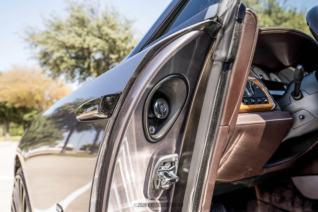 Used 2016 Rolls-Royce Wraith RWD image 61