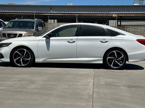 Used 2022 Honda Accord Sport image 6