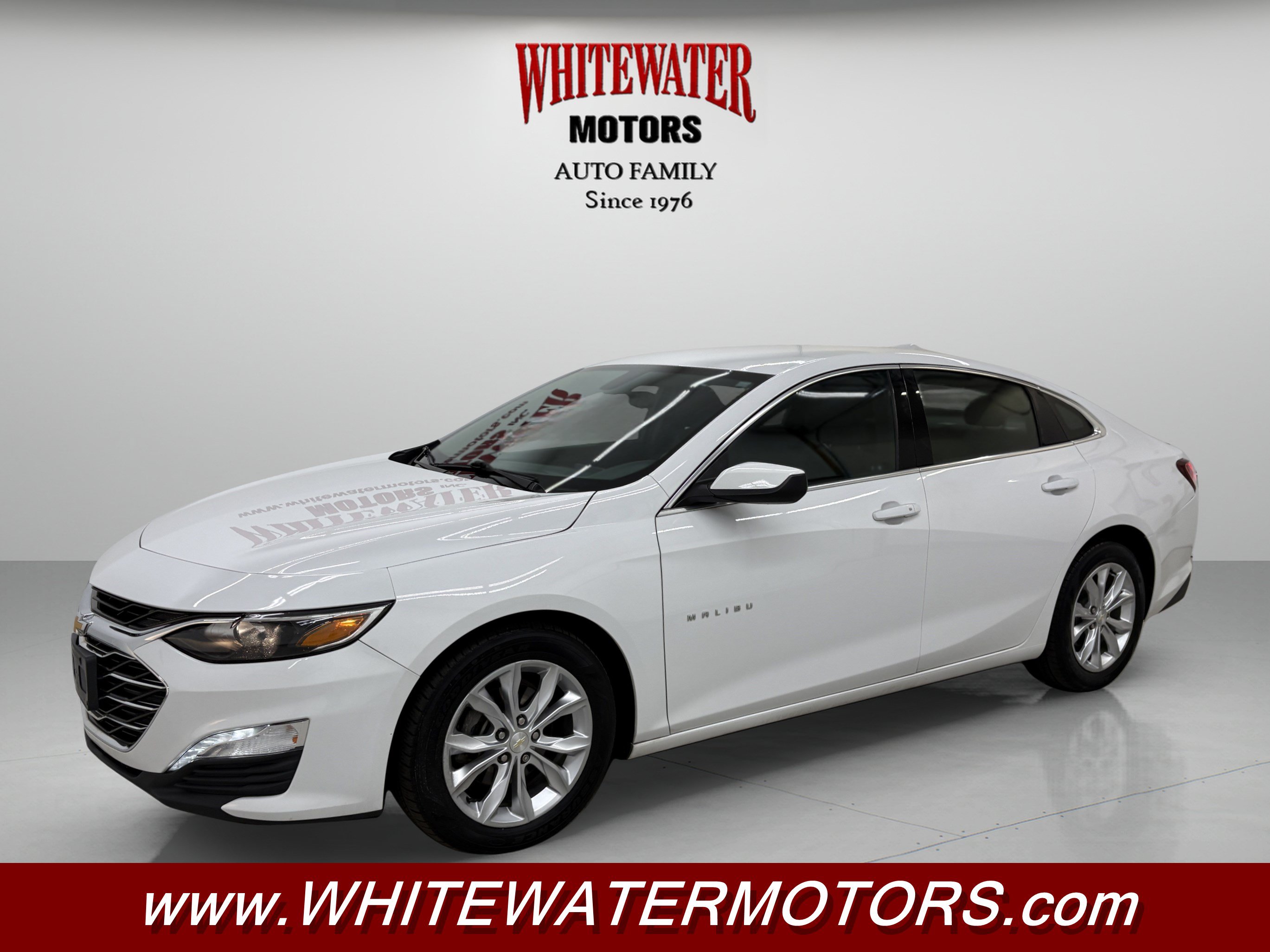 Used 2019 Chevrolet Malibu LT FWD image 1