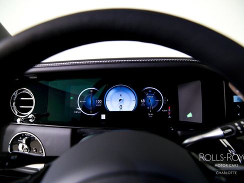 New 2026 Rolls-Royce Cullinan image 14