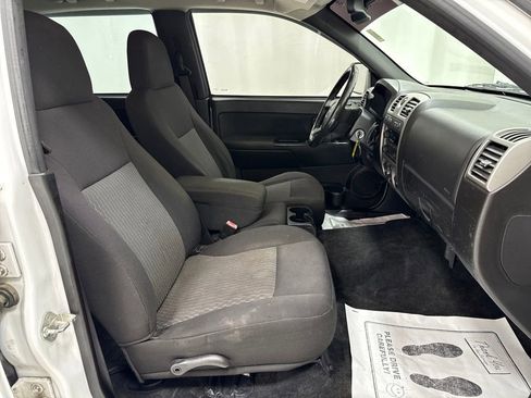 Used 2010 GMC Canyon SLE image 9