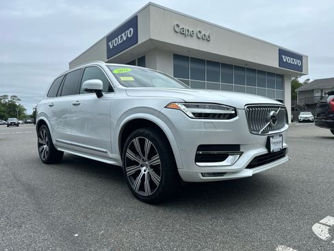 Used 2022 Volvo XC90 T6 Inscription AWD/4WD image 2