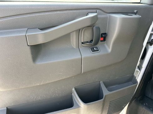 Certified 2023 Chevrolet Express 2500 w/ Driver Convenience Package image 12