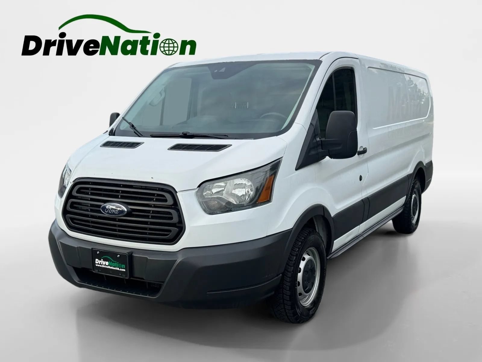 Used 2016 Ford Transit 250 130 Low Roof RWD image 1