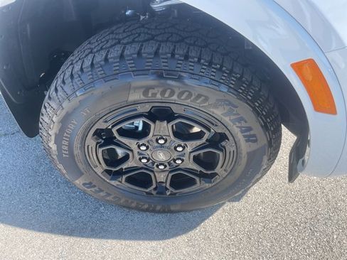 New 2025 Ford Ranger XLT w/ Equipment Group 301A High image 15