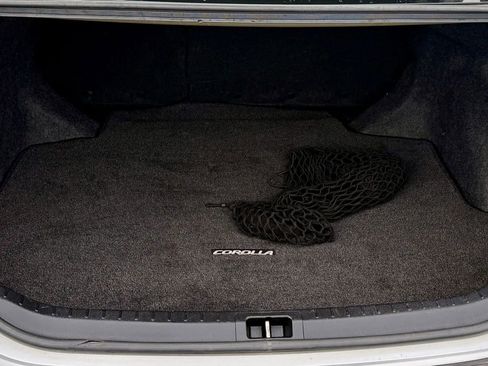 Used 2016 Toyota Corolla S image 7