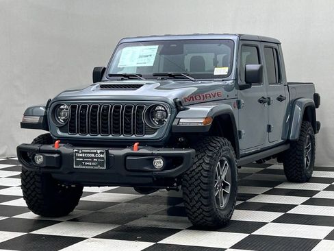 New 2026 Jeep Gladiator Mojave AWD/4WD image 4