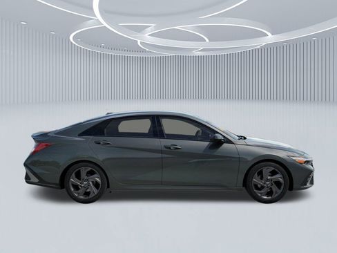 New 2026 Hyundai Elantra Sport image 7