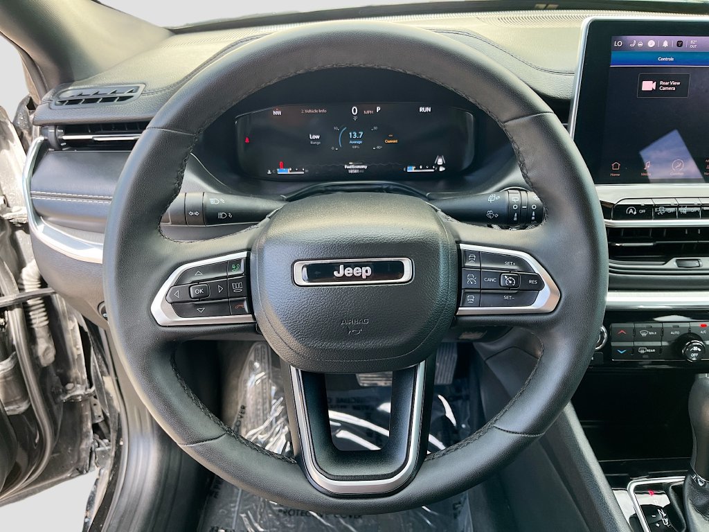 Used 2023 Jeep Compass High Altitude AWD/4WD image 11