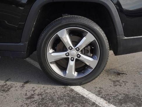 Used 2021 Jeep Grand Cherokee L Limited image 45