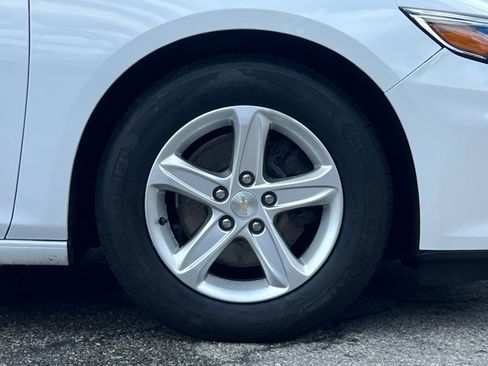 Used 2022 Chevrolet Malibu LS image 7