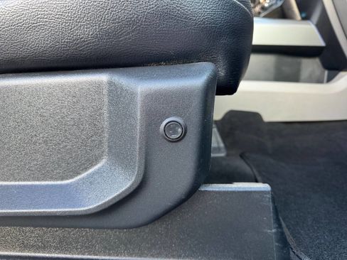 Used 2022 Ford F350 XLT w/ XLT Value Package image 35