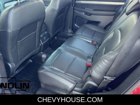 Used 2019 Ford Explorer XLT w/ Equipment Group 202A FWD image 31