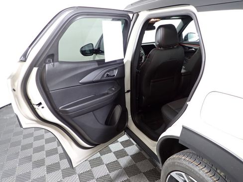 Used 2026 Chevrolet TrailBlazer RS w/ Convenience Package AWD/4WD image 35