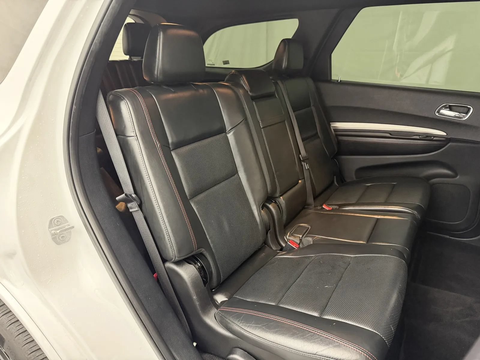 Used 2017 Dodge Durango R/T w/ Blacktop Package AWD/4WD image 26