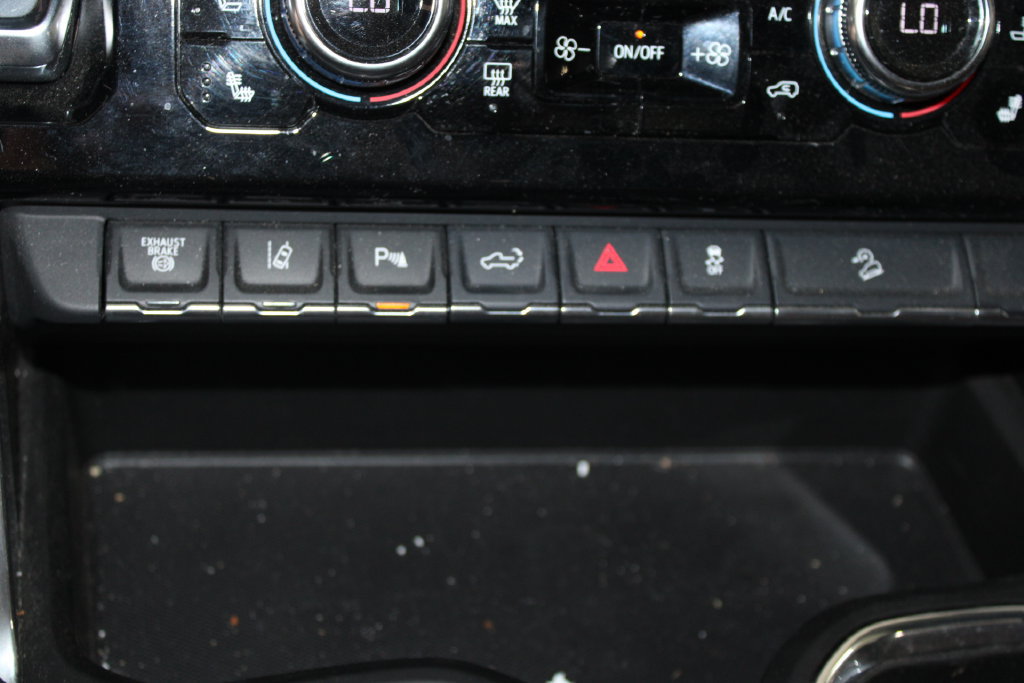 Used 2025 GMC Sierra 3500 Denali Ultimate AWD/4WD image 31