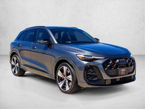 New 2026 Audi SQ5 Premium Plus AWD/4WD image 3