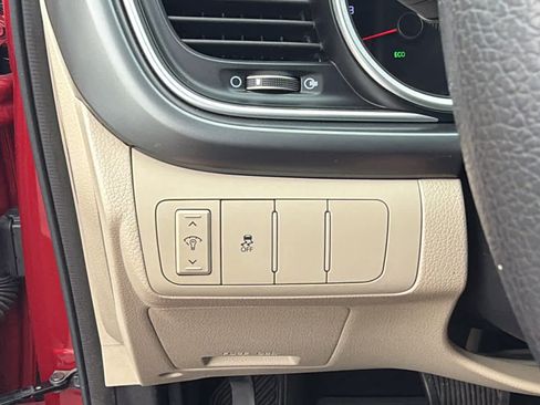 Used 2015 Kia Optima LX image 16