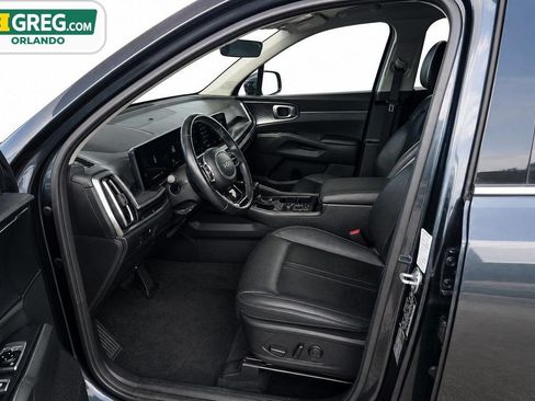 Used 2024 Kia Sorento S AWD/4WD image 10