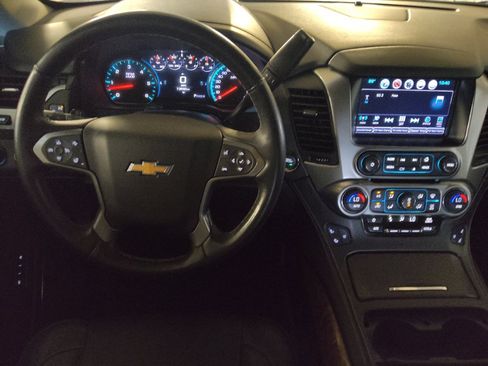 Used 2016 Chevrolet Tahoe LTZ AWD/4WD image 22