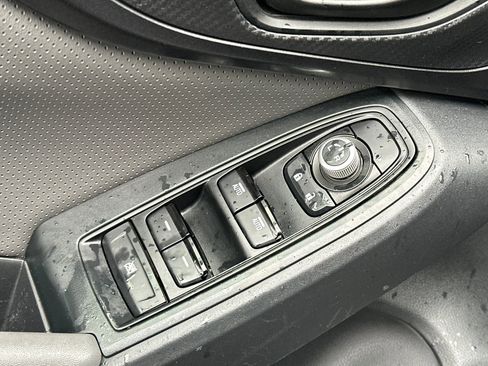 Used 2023 Subaru Crosstrek 2.5i Sport image 12