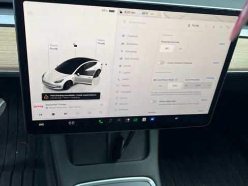 Used 2023 Tesla Model 3 Standard Range RWD image 11