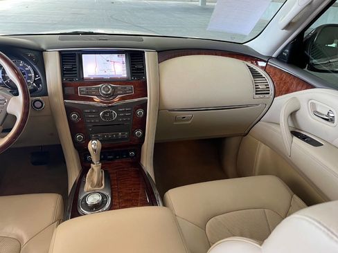 Used 2016 INFINITI QX80 4WD w/ Deluxe Technology Package image 13