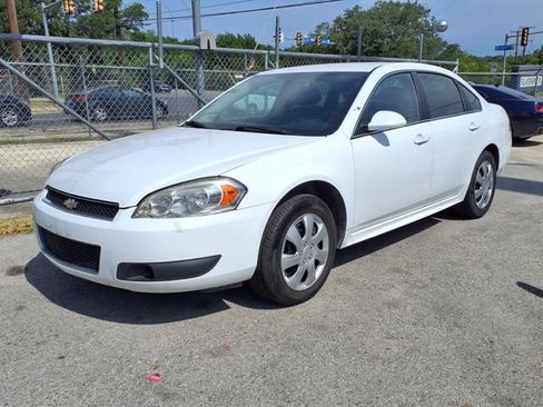 Used 2012 Chevrolet Impala Police FWD image 3