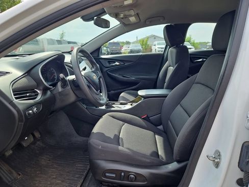 Used 2022 Chevrolet Malibu LS FWD image 10