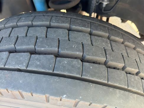 Used 2017 Ford F350 Platinum w/ Platinum Ultimate Package image 13