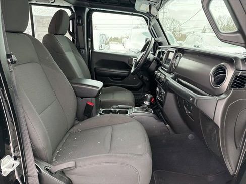 Used 2023 Jeep Gladiator Sport image 26