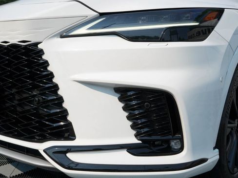 Used 2023 Lexus RX 500h F Sport w/ Accessory Package (2T) AWD/4WD image 38