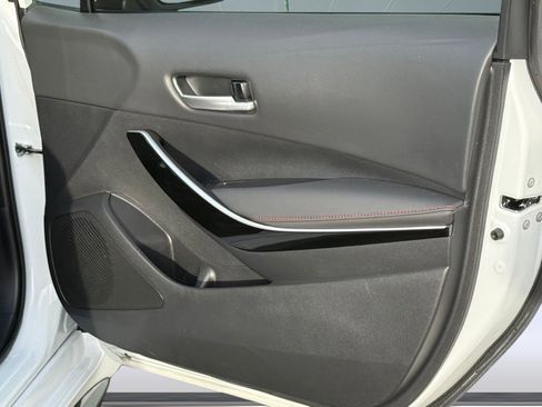 Certified 2023 Toyota Corolla XSE image 33