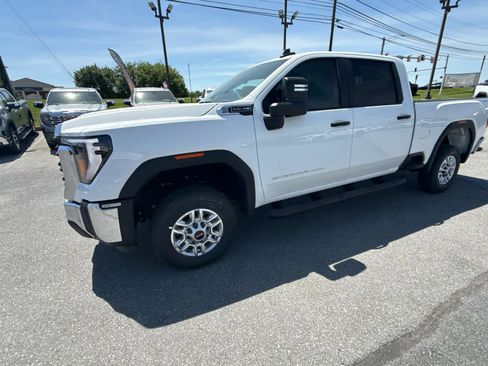 New 2026 GMC Sierra 2500 Pro w/ 1SA Pro Safety Plus Package AWD/4WD image 3
