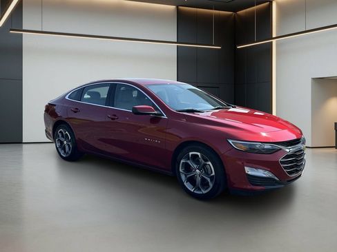 Used 2022 Chevrolet Malibu LT FWD image 8