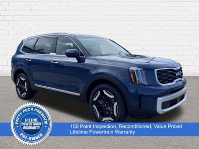 Used 2025 Kia Telluride S