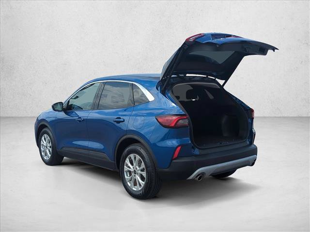 Used 2023 Ford Escape Active w/ Cold Weather Package FWD image 9