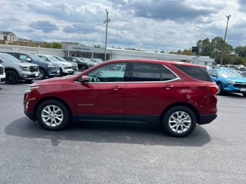 Used 2018 Chevrolet Equinox LT FWD image 16