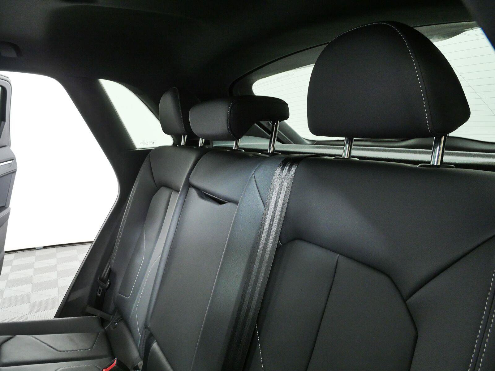 Used 2024 Audi Q3 2.0T Premium Plus AWD/4WD image 20