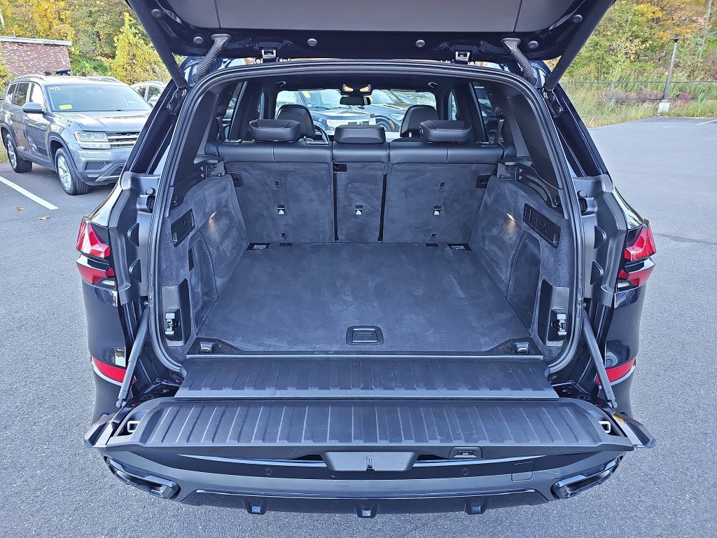 Used 2024 BMW X5 xDrive40i w/ M Sport Package AWD/4WD image 23