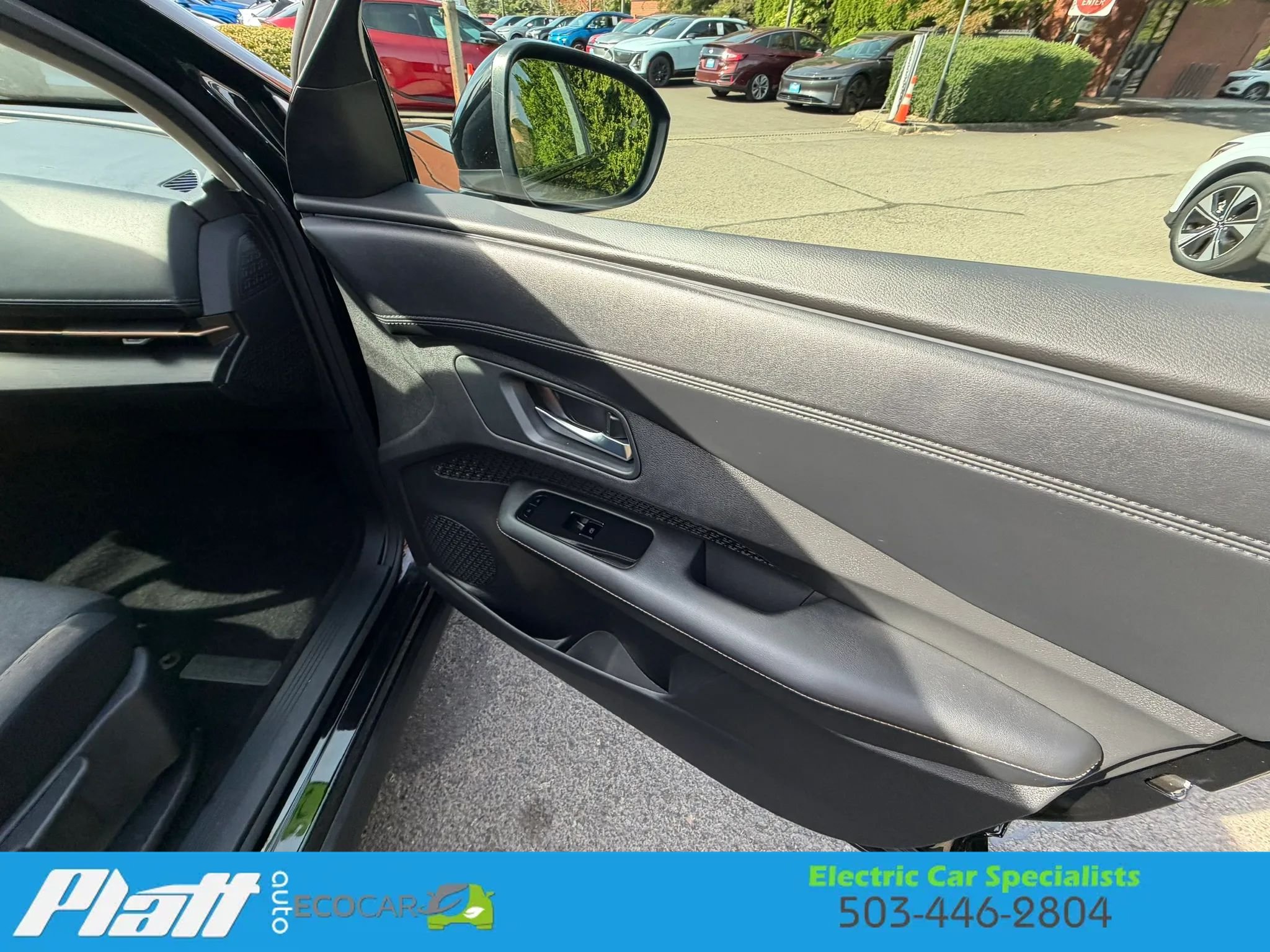Used 2023 Nissan Ariya FWD image 41