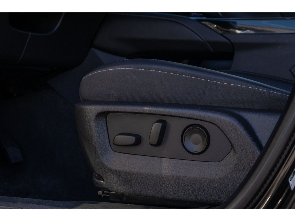 Used 2024 Buick Envision Preferred AWD/4WD image 16