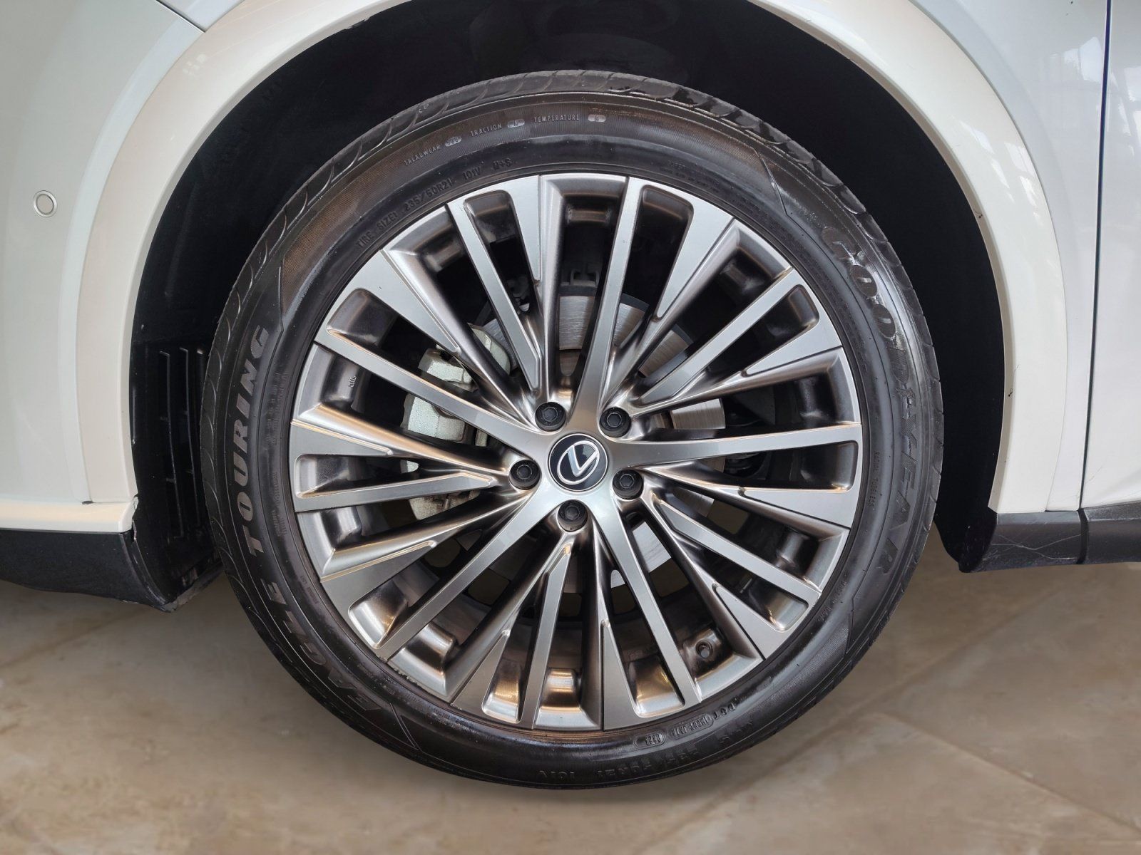 Used 2023 Lexus RX 350 FWD w/ Cold Area Package image 30