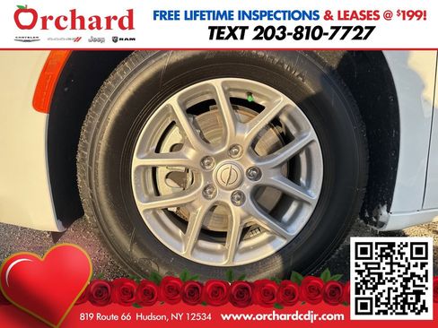 New 2026 Chrysler Voyager LX image 9