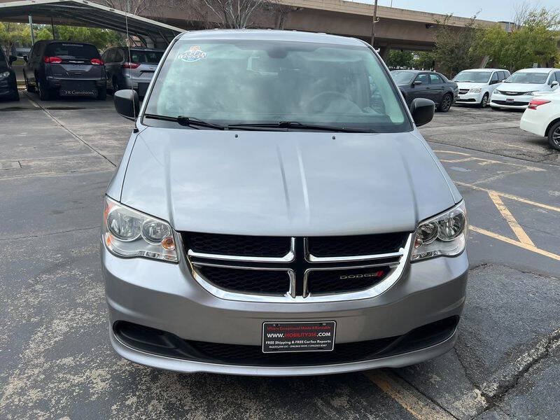 Used 2018 Dodge Grand Caravan SE w/ UConnect Hands-Free Group FWD image 8
