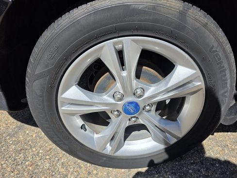 Used 2013 Ford Focus SE FWD image 33